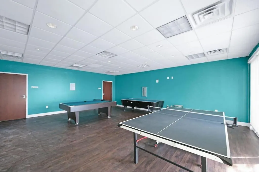 Beachfront Studio #909 At Majestic Panama City Beach
