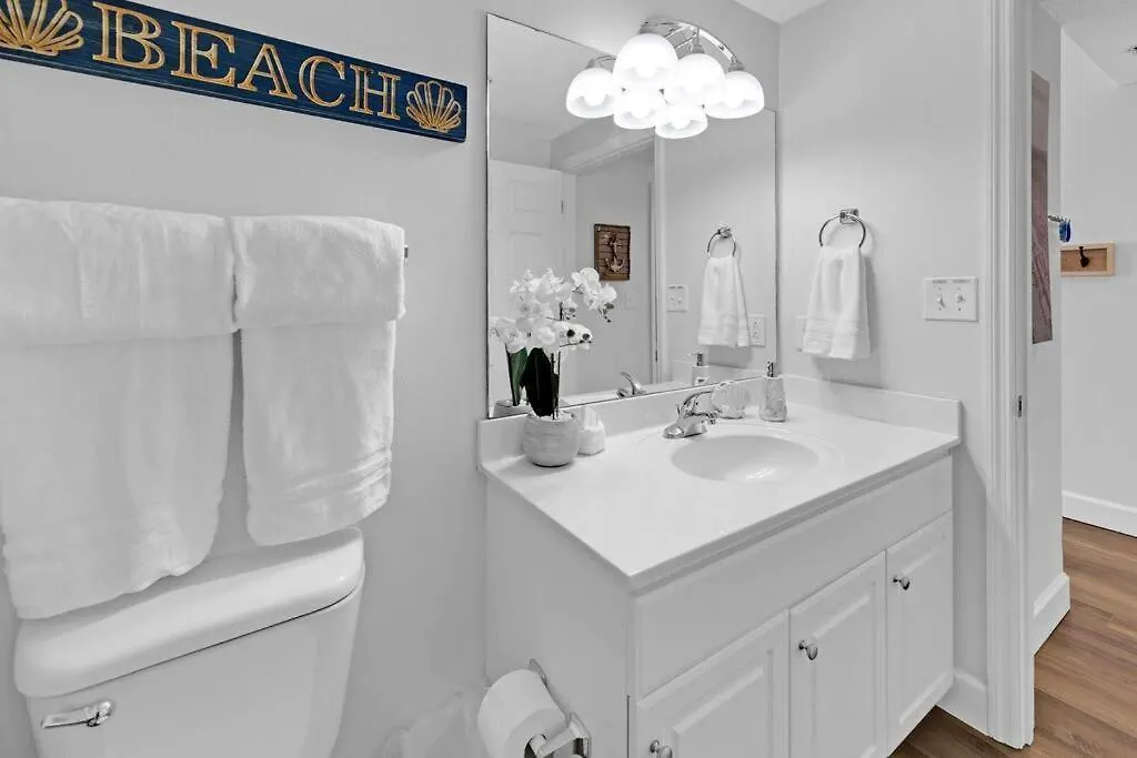 Beachfront Studio #909 At Majestic Panama City Beach Appartement