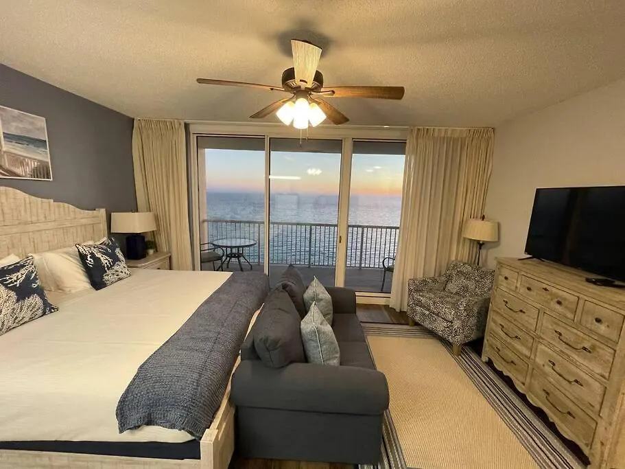 Beachfront Studio #909 At Majestic Panama City Beach 0*,  Verenigde Staten